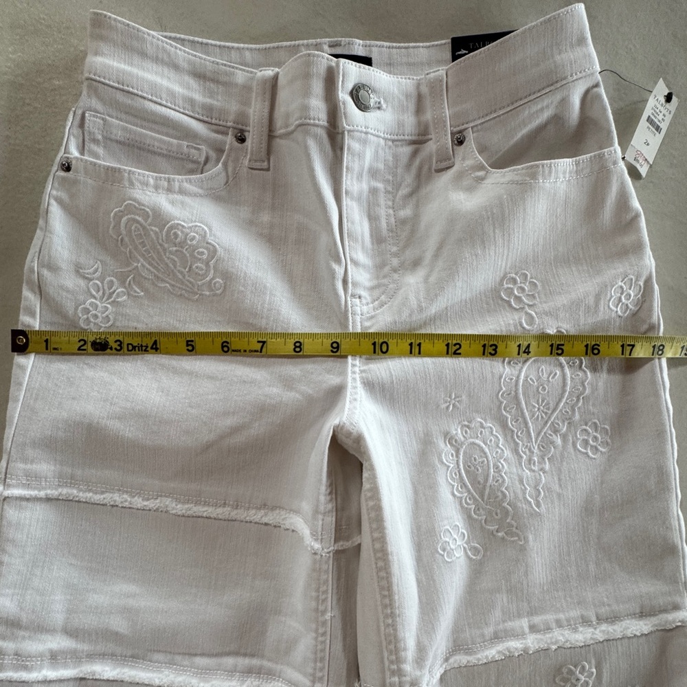 NWT TALBOTS PIECED EMBROIDERED WIDE LEG CROP JEANS WHITE (2P) - Picture 8 of 12